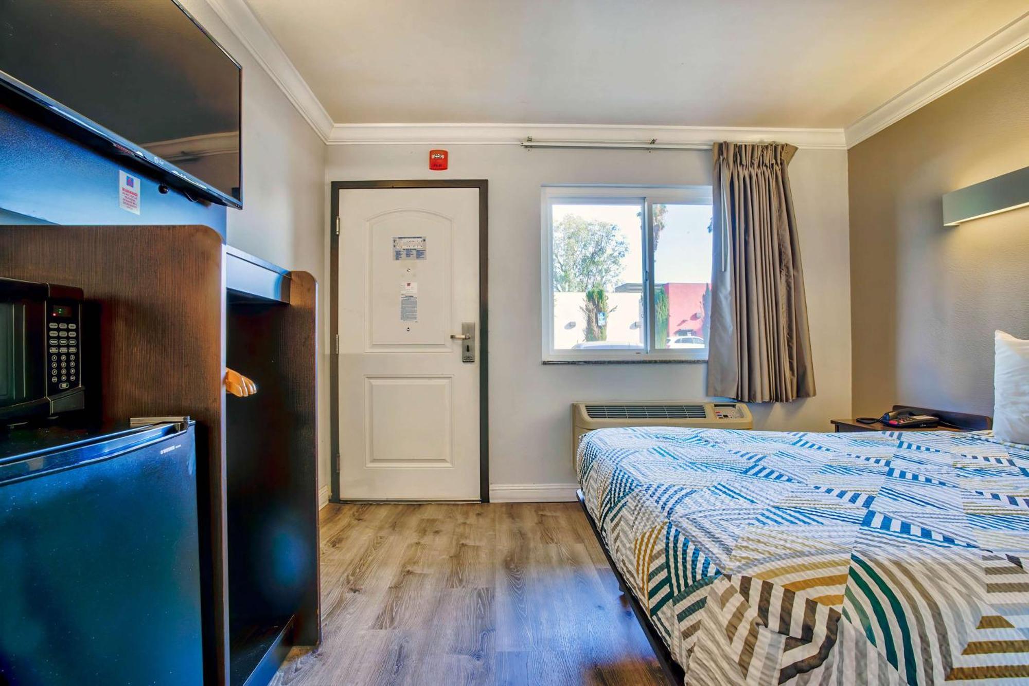Motel 6-Menifee, Ca Екстериор снимка